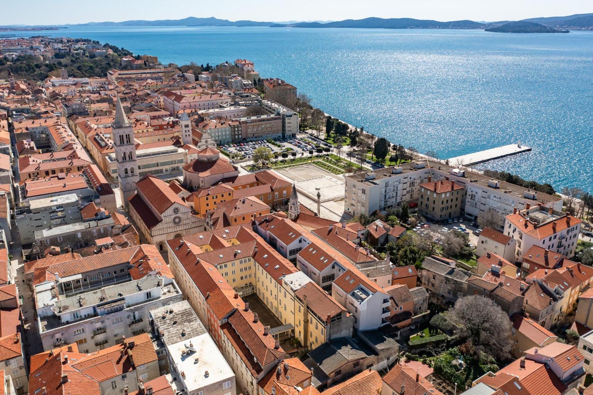 Maris Accommodation By Belmont Realty Zadar Exterior photo
